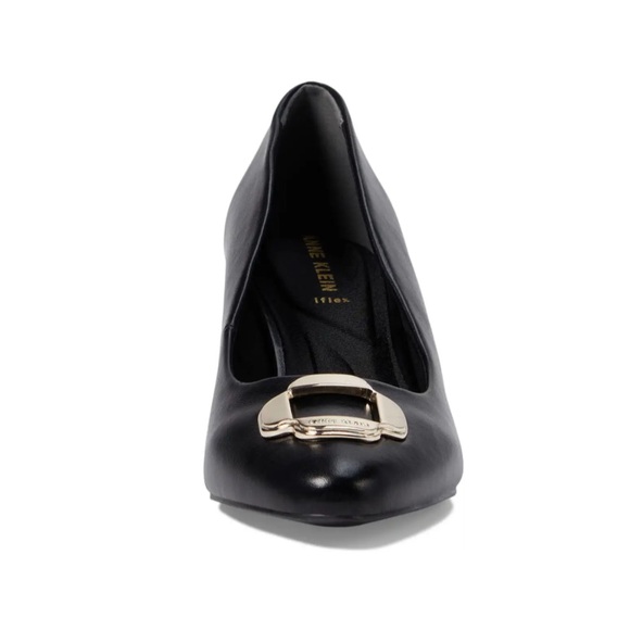 ANN KLEIN Sarina Pointed Toe Wedge Pump In Black Smooth Size 8.5 - Picture 2 of 14